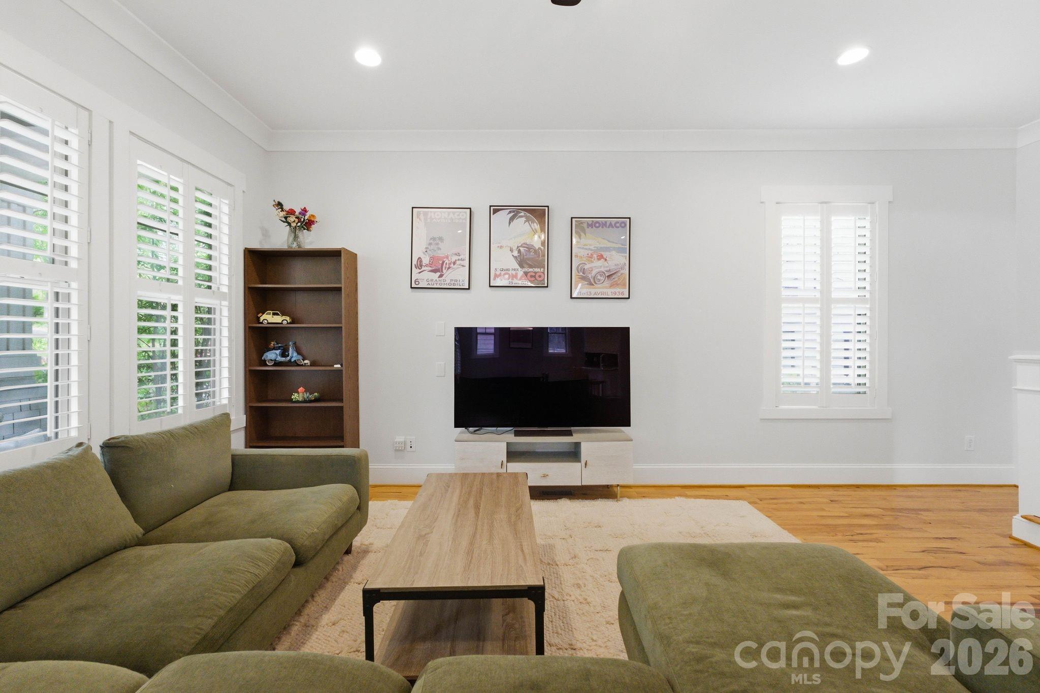 2724 Holt Street Charlotte NC 28205