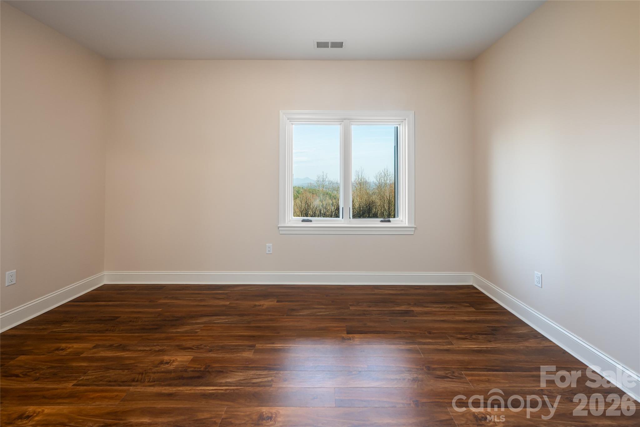 527 Falkirk Way Zirconia NC 28790