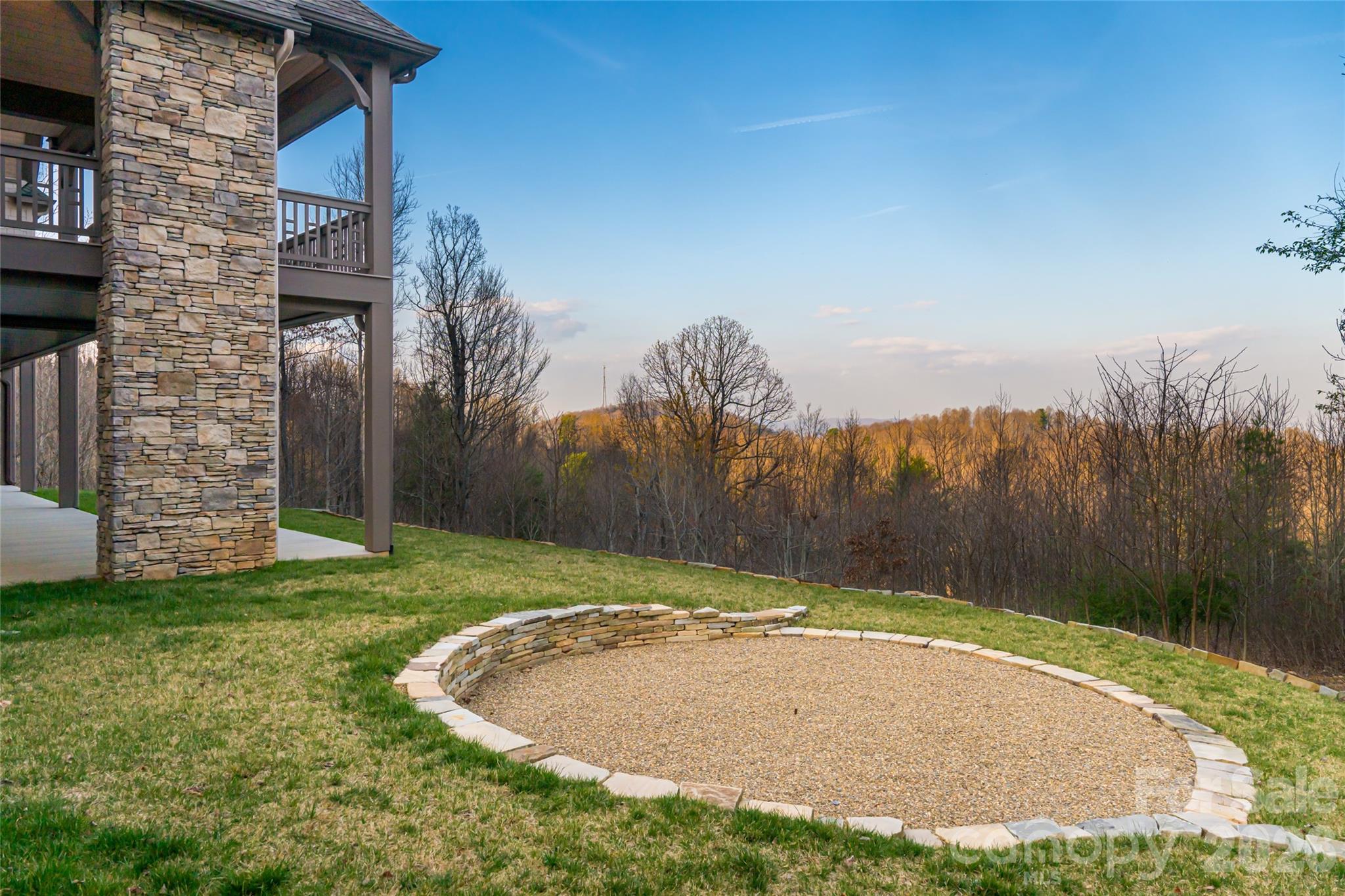 527 Falkirk Way Zirconia NC 28790