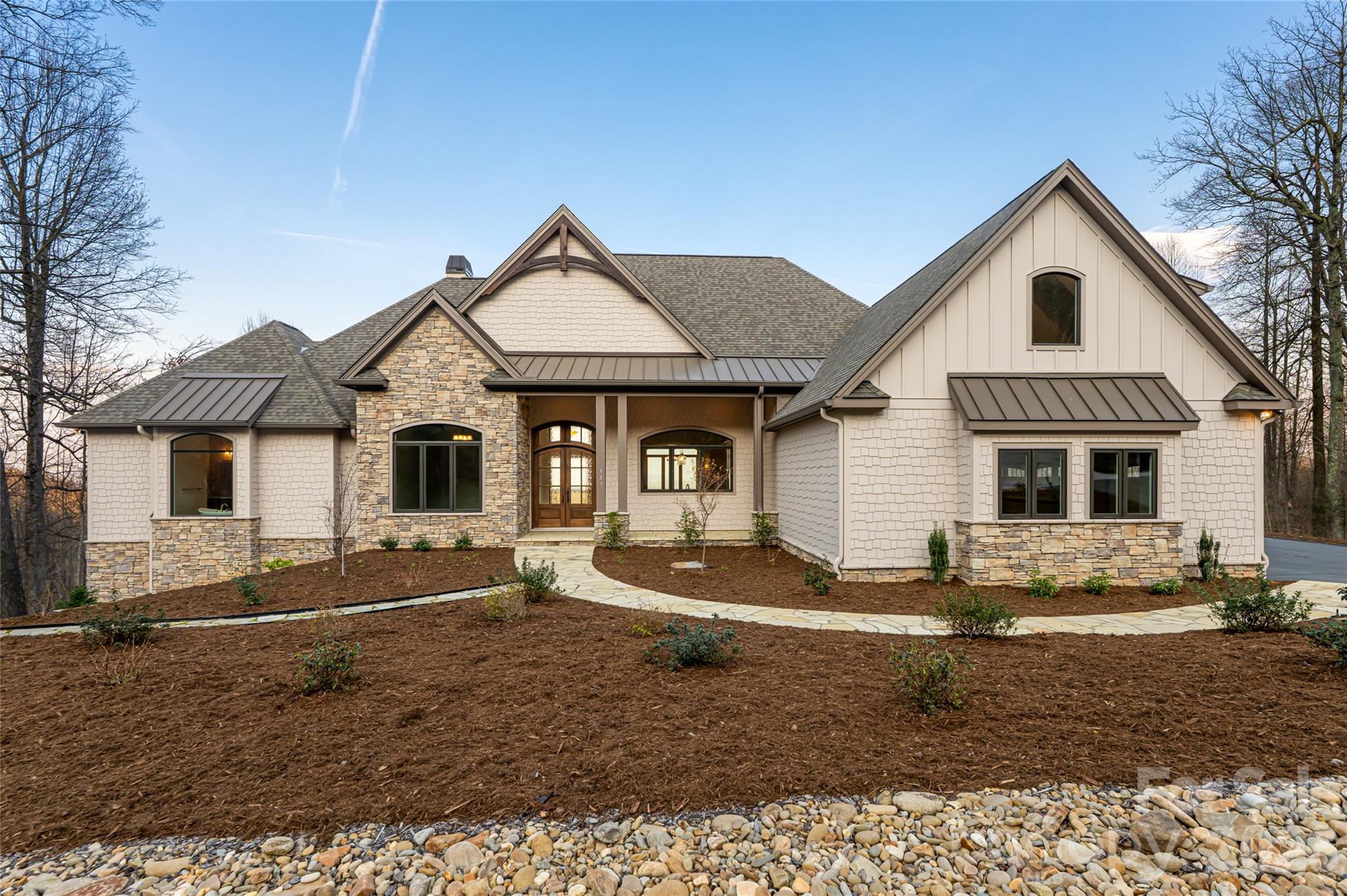 527 Falkirk Way Zirconia NC 28790