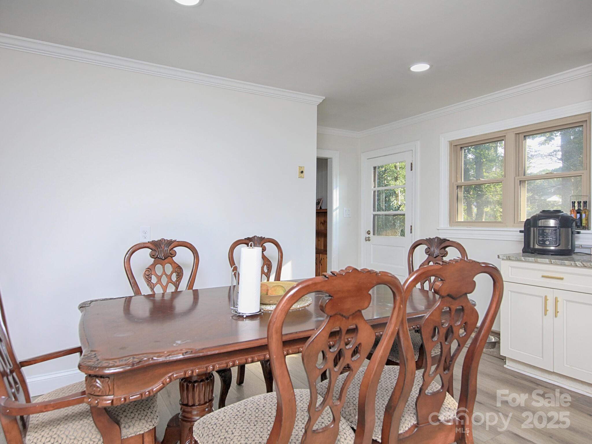3119 Hickory Highway Statesville NC 28677
