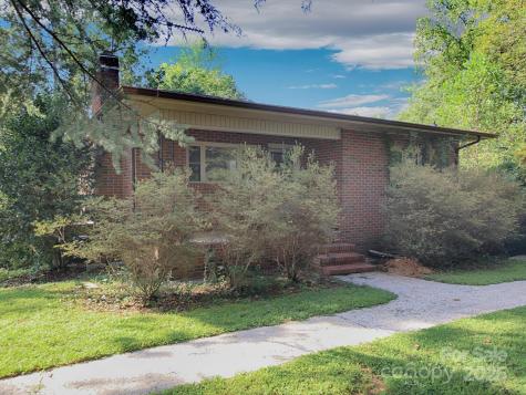 3119 Hickory Highway Statesville NC 28677