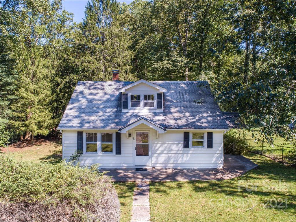 20 Pinecrest Drive Asheville NC 28803