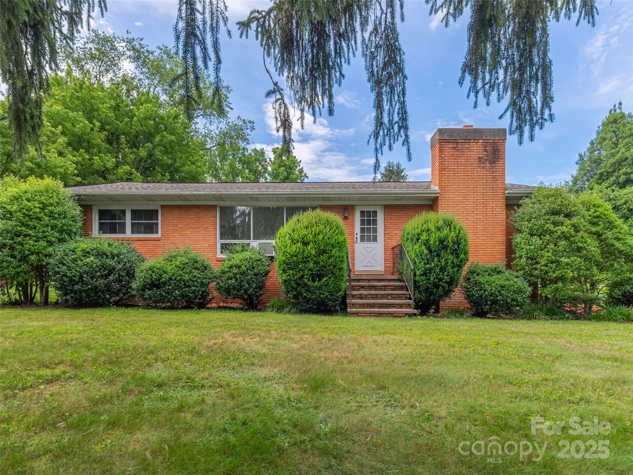 49 Walnut Ford Road Waynesville NC 28785
