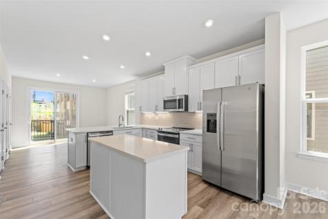 3645 S Tryon Street Charlotte NC 28217