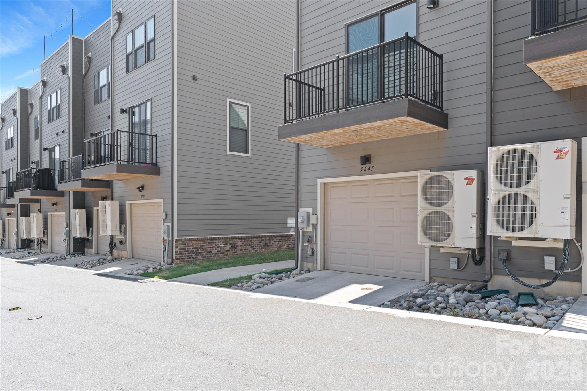 3645 S Tryon Street Charlotte NC 28217