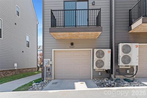 3645 S Tryon Street Charlotte NC 28217