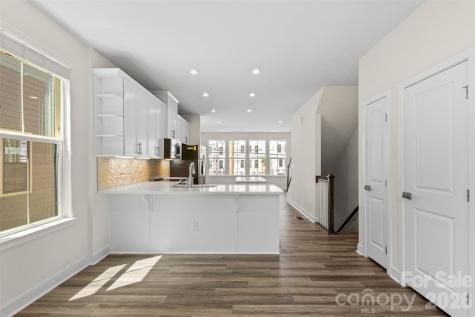 3645 S Tryon Street Charlotte NC 28217