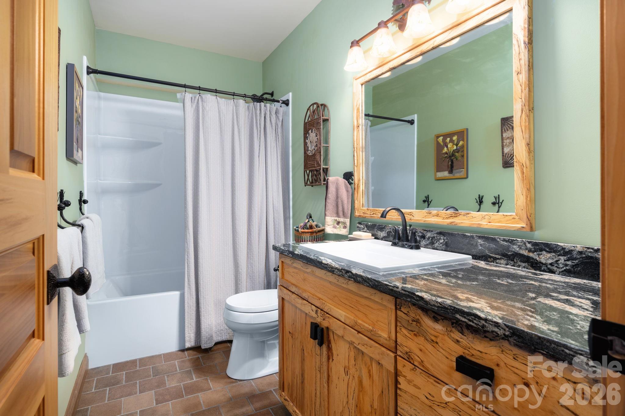 105 Avondale Heights Road Asheville NC 28803