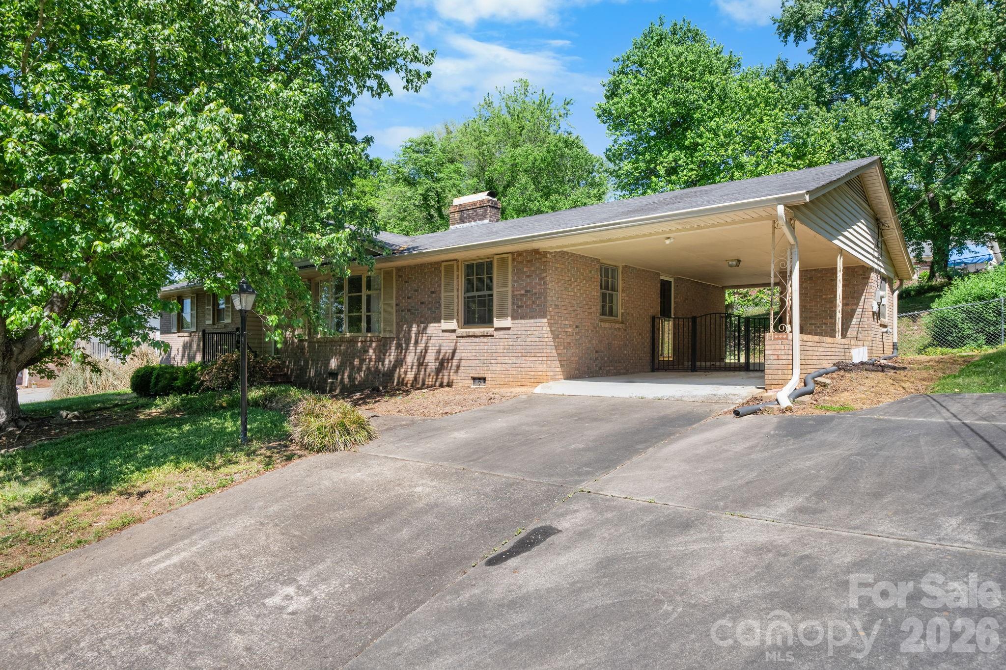 2010 12th Street Drive NW Hickory NC 28601