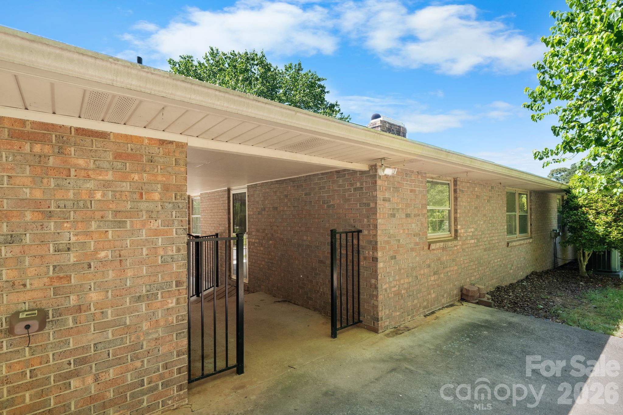 2010 12th Street Drive NW Hickory NC 28601