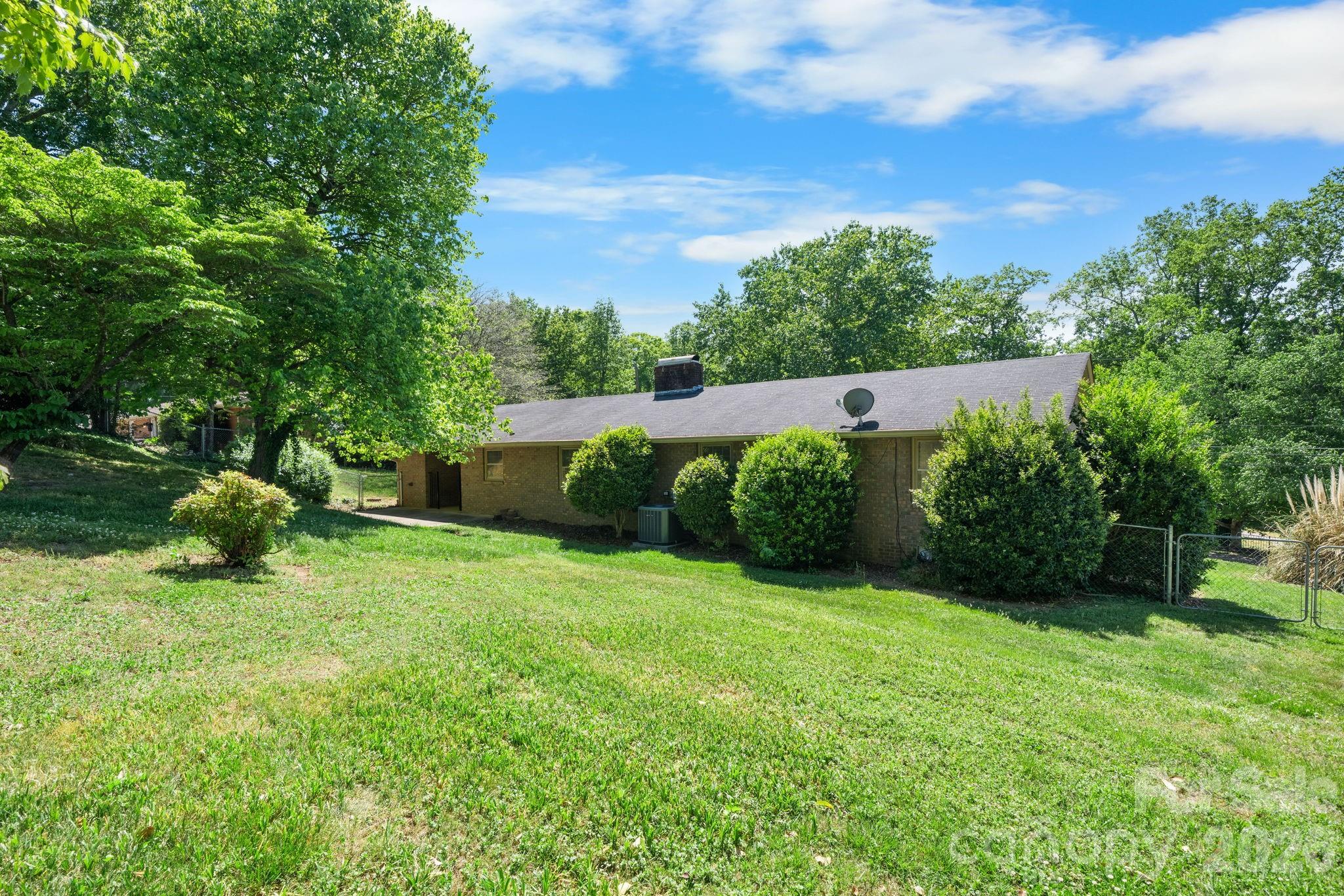 2010 12th Street Drive NW Hickory NC 28601