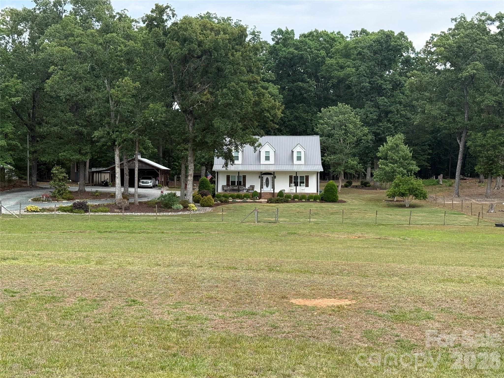 1744 Lowe Drive Catawba NC 28609