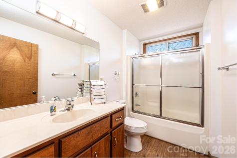3855 Angelic Way Lenoir NC 28645