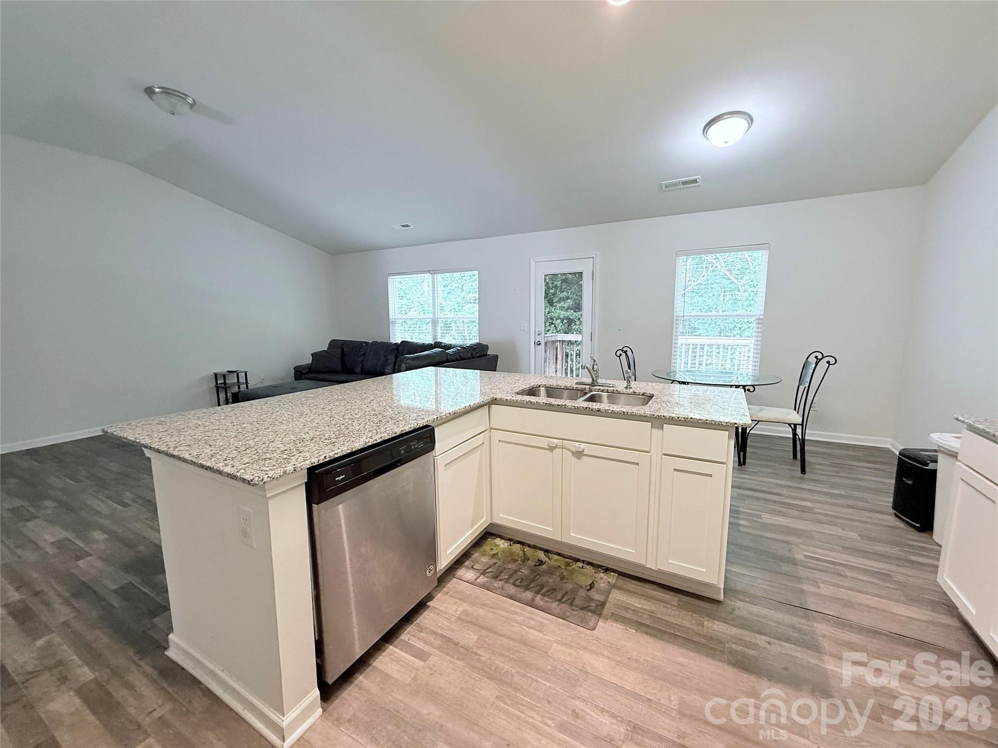 1431 Amberlight Circle Salisbury NC 28144
