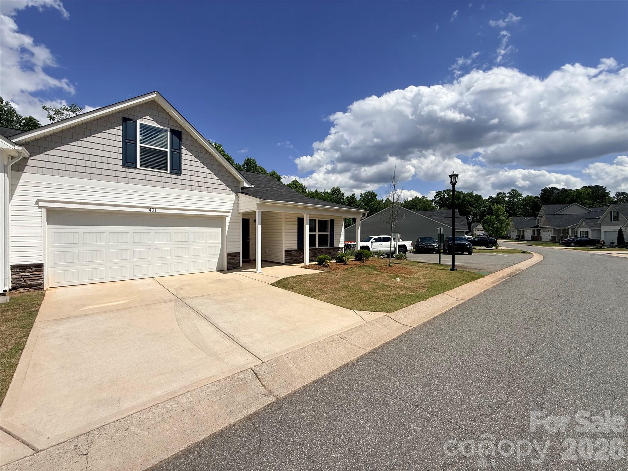 1431 Amberlight Circle Salisbury NC 28144