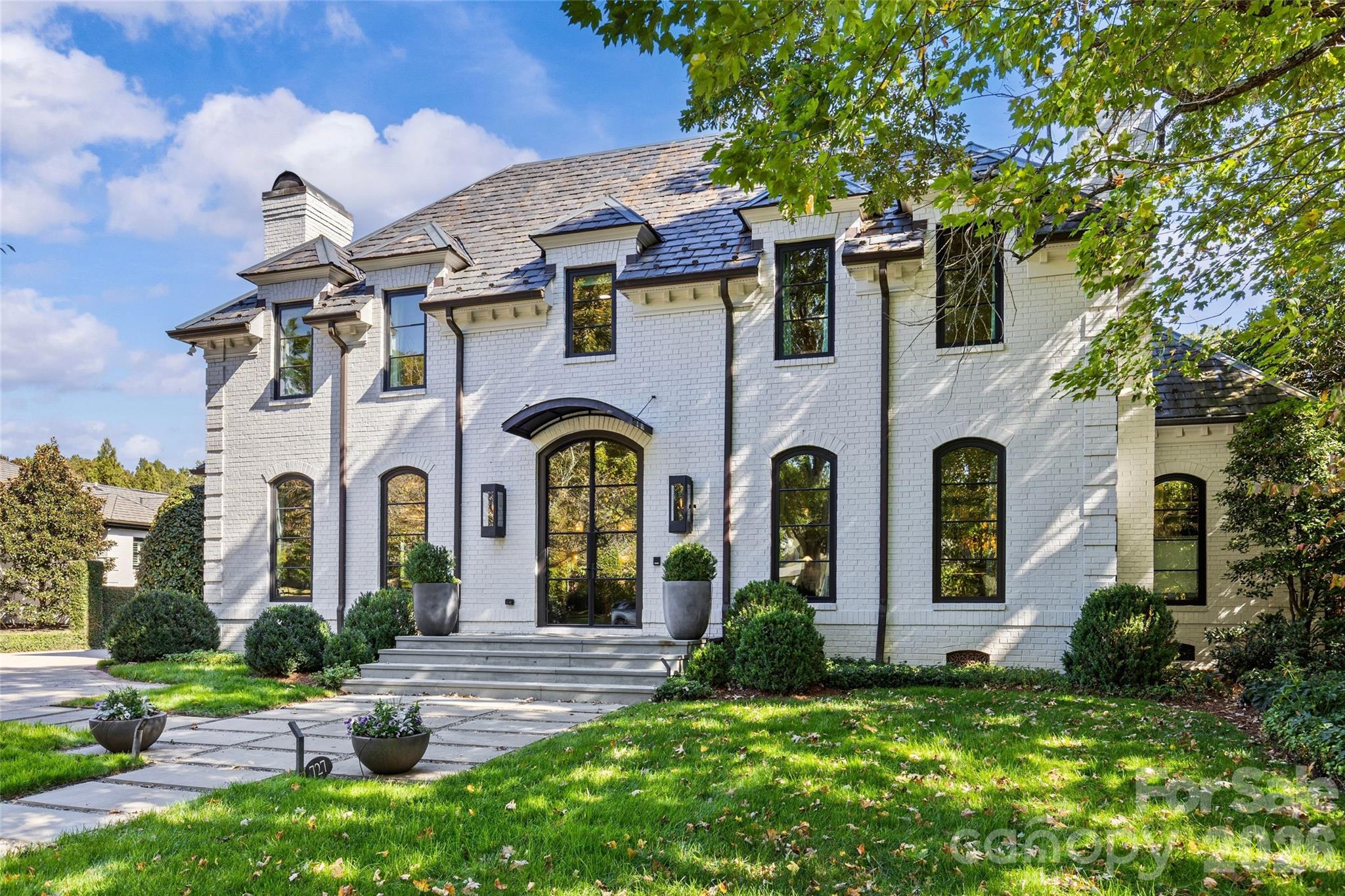 727 Colville Road Charlotte NC 28207