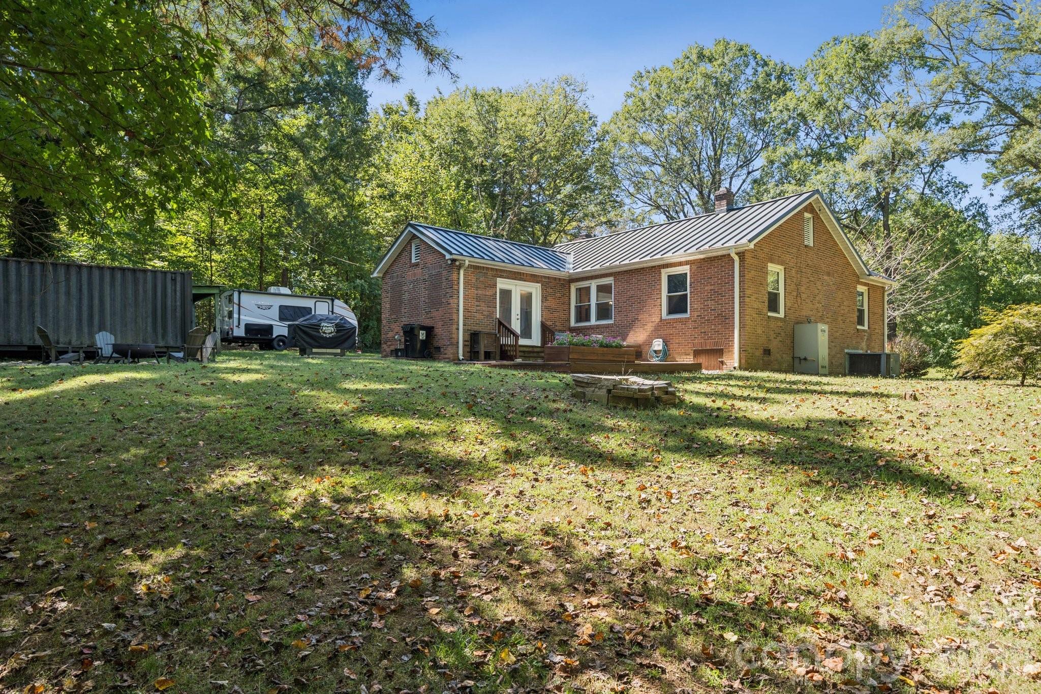 4416 Mcclure Road Charlotte NC 28216