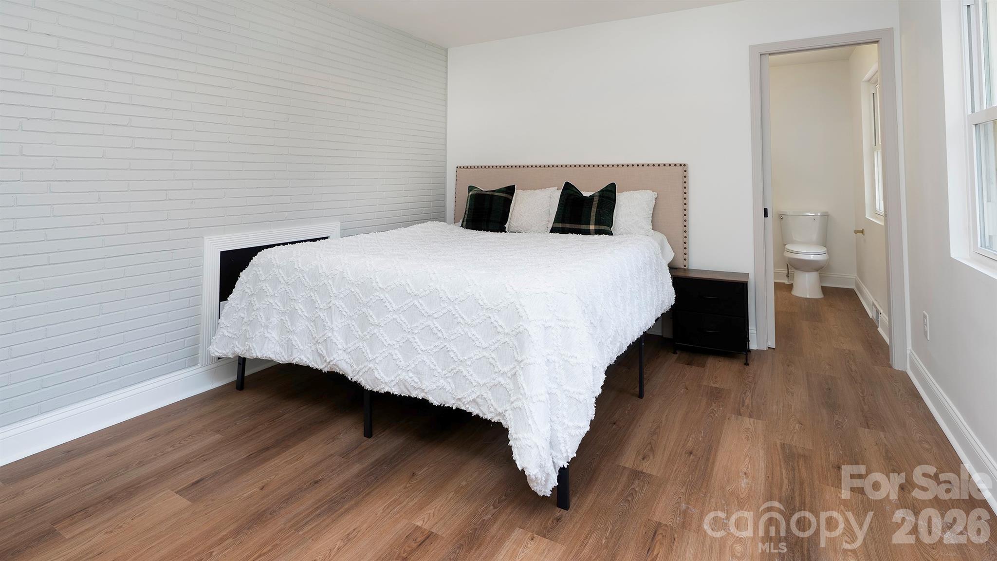 137 Birchwood Drive Charlotte NC 28214