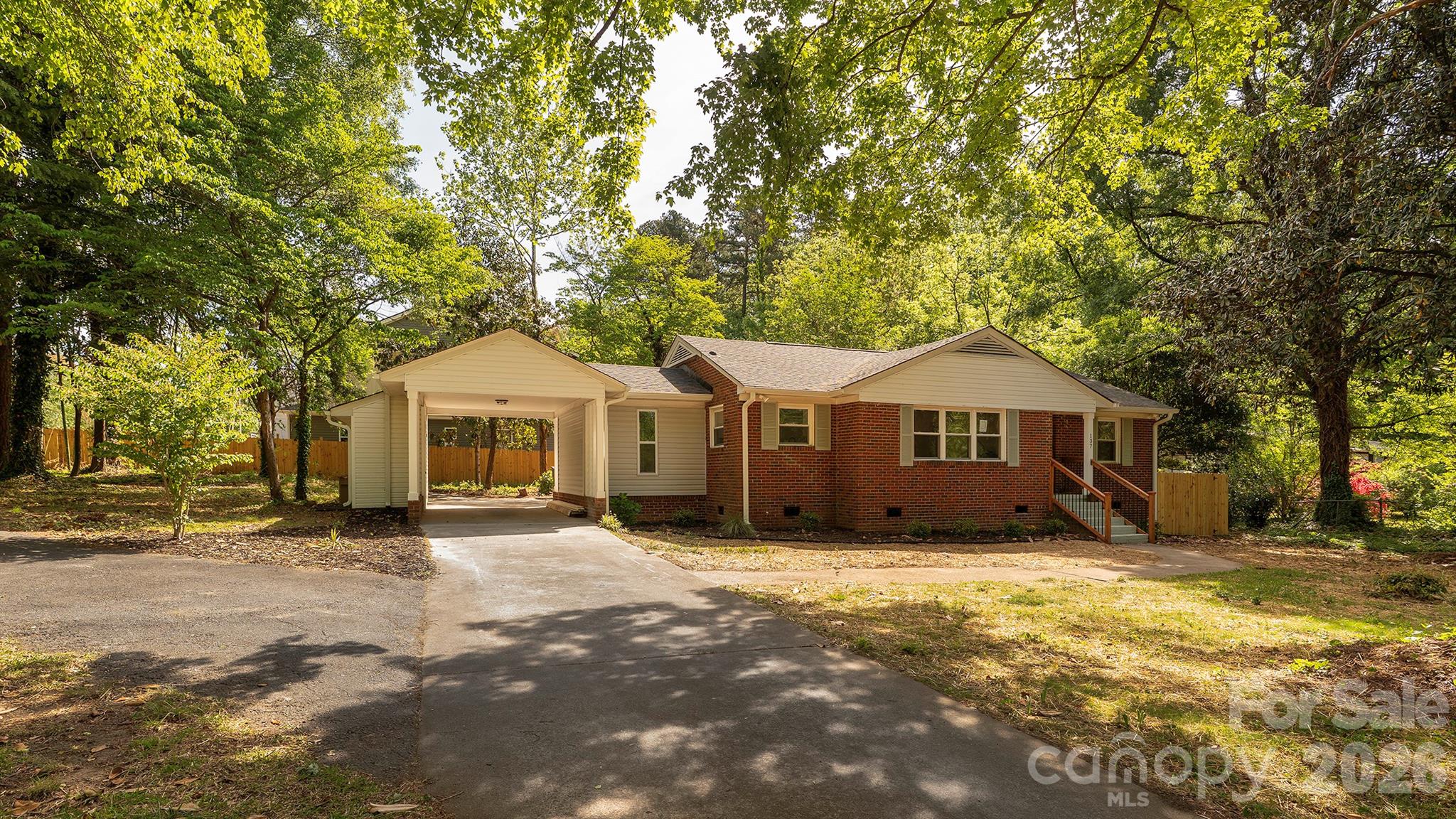 137 Birchwood Drive Charlotte NC 28214