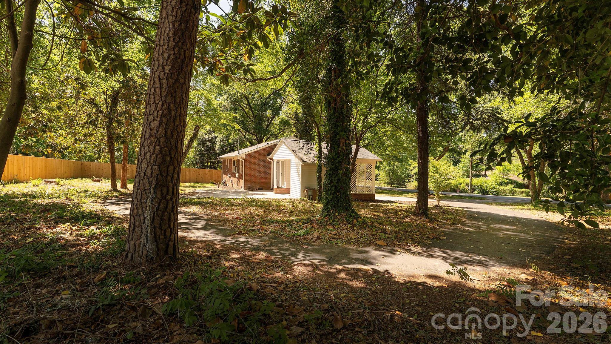 137 Birchwood Drive Charlotte NC 28214
