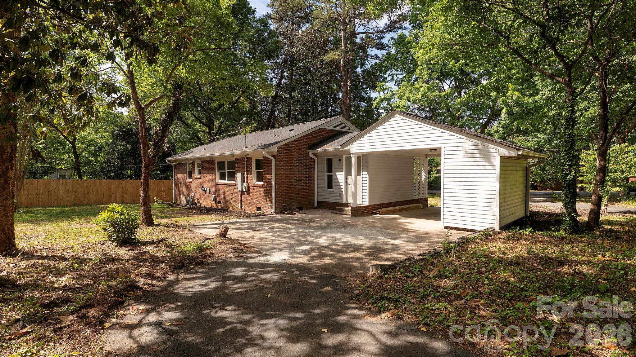 137 Birchwood Drive Charlotte NC 28214