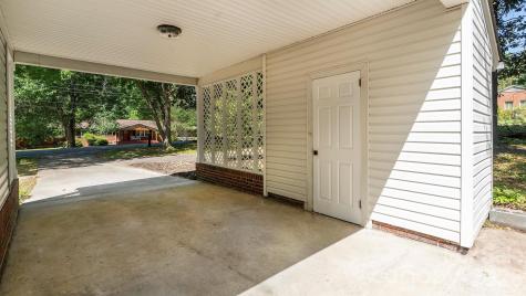 137 Birchwood Drive Charlotte NC 28214