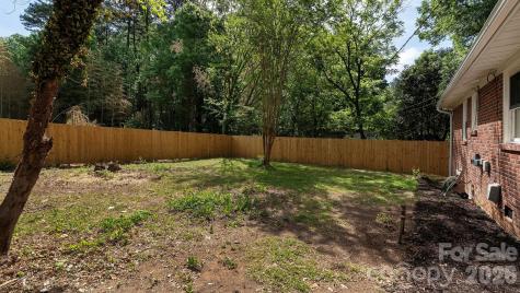 137 Birchwood Drive Charlotte NC 28214