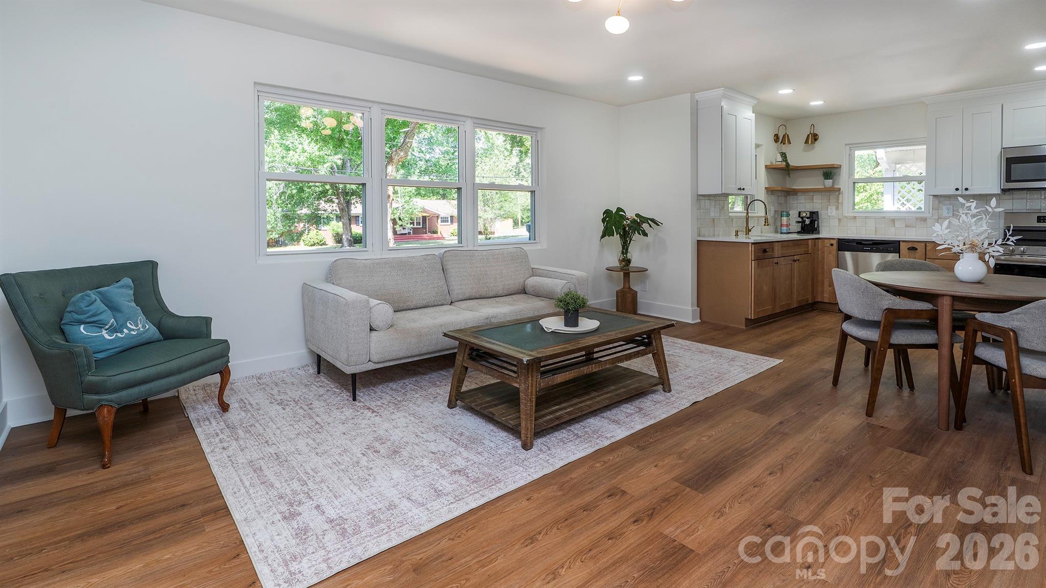 137 Birchwood Drive Charlotte NC 28214
