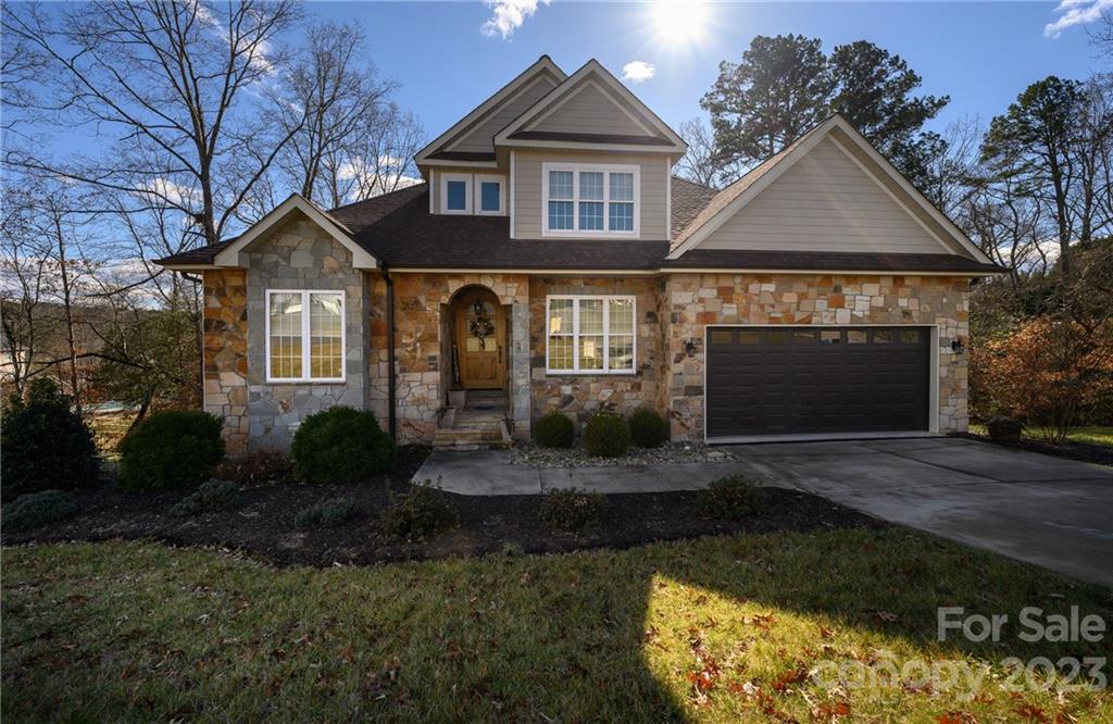 1936 46th Avenue Drive NE Hickory NC 28601