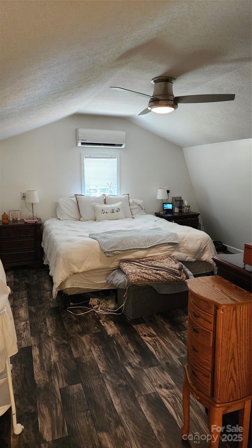 1235 Sulphur Springs Road Waynesville NC 28786