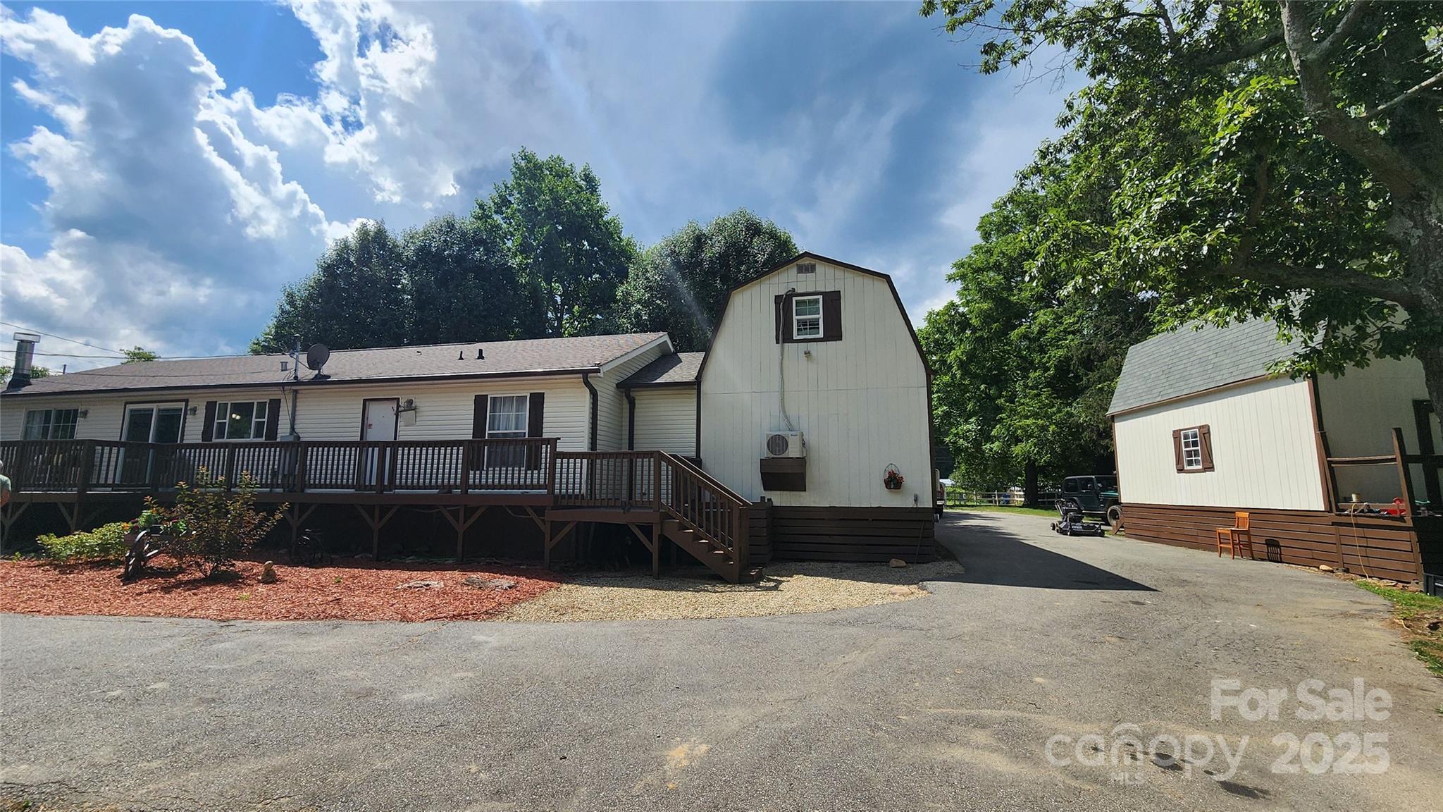 1235 Sulphur Springs Road Waynesville NC 28786