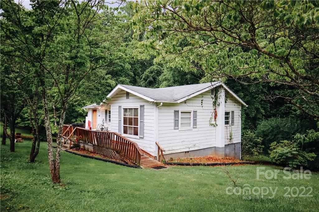 6965 Us Highway 70 E Nebo NC 28761
