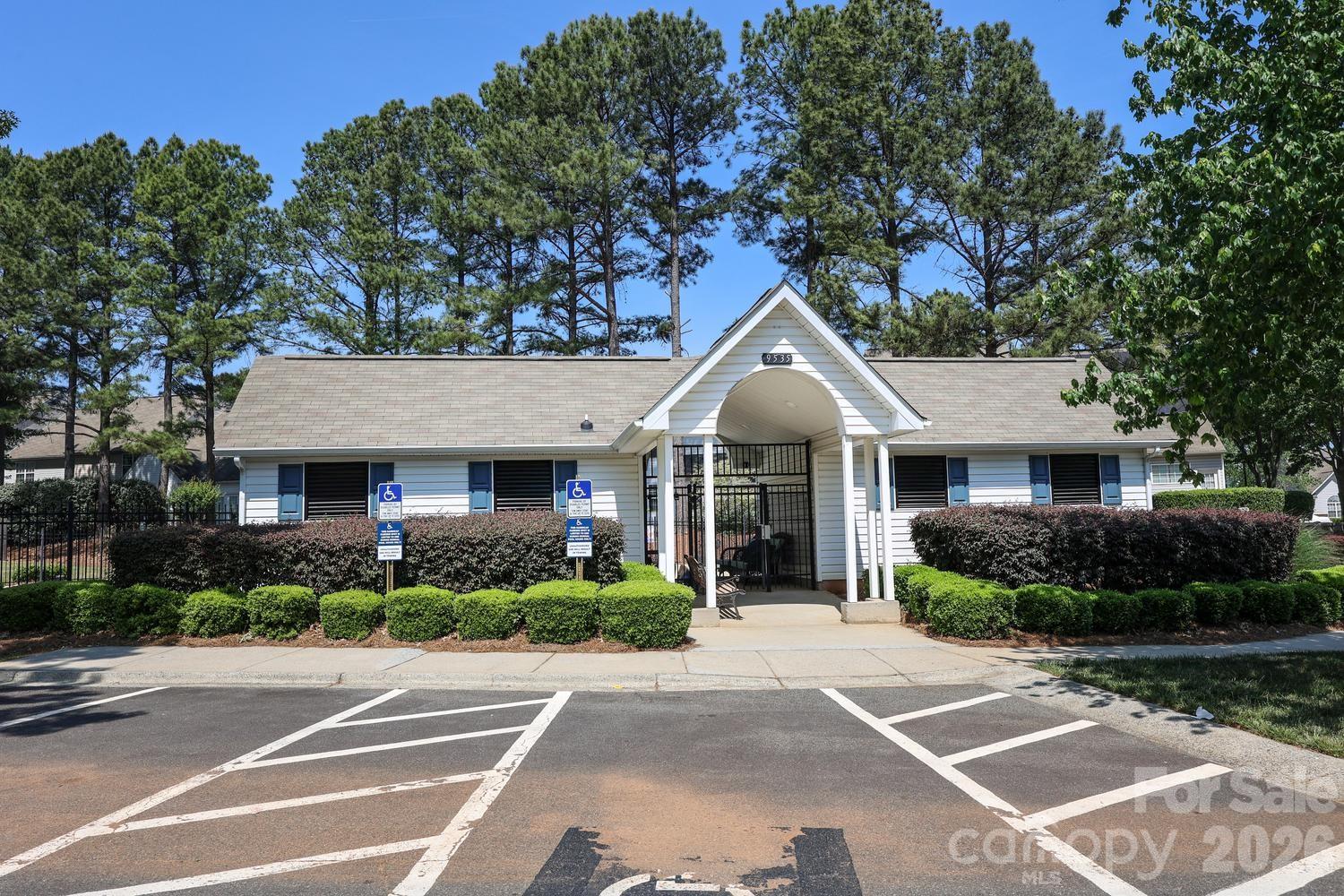 11629 Boxer Lane Charlotte NC 28269
