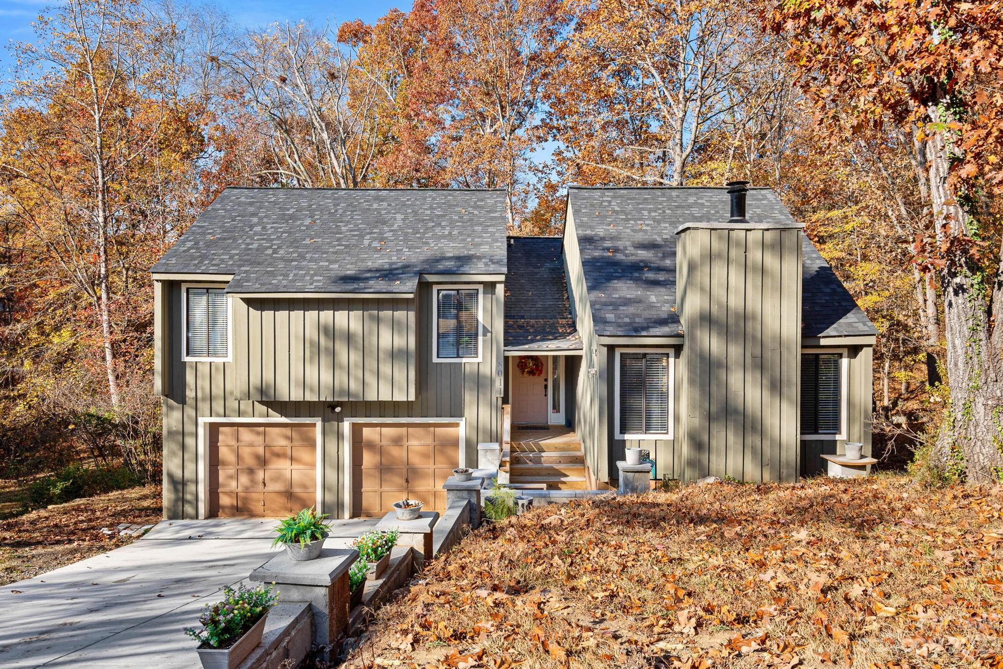 8011 Tiburon Circle Charlotte NC 28215