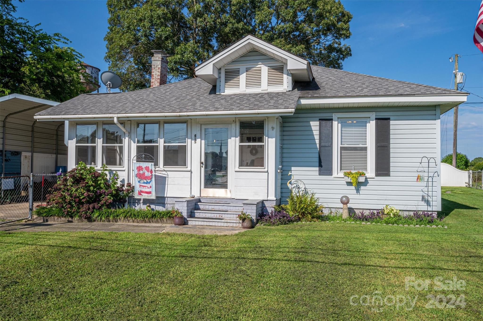 415 N Main Street Stanley NC 28164