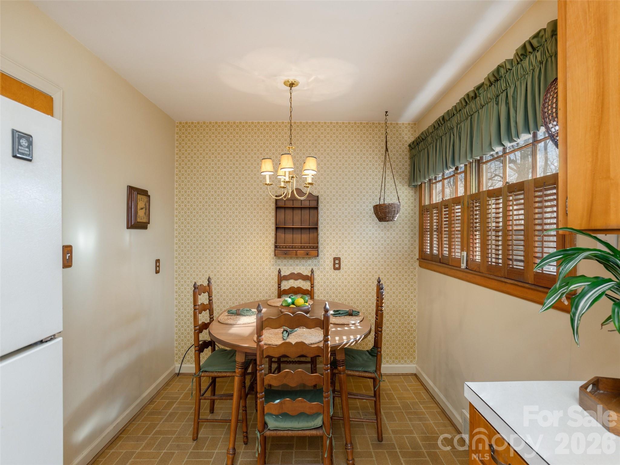 28 Westridge Drive Asheville NC 28803