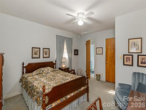 28 Westridge Drive Asheville NC 28803