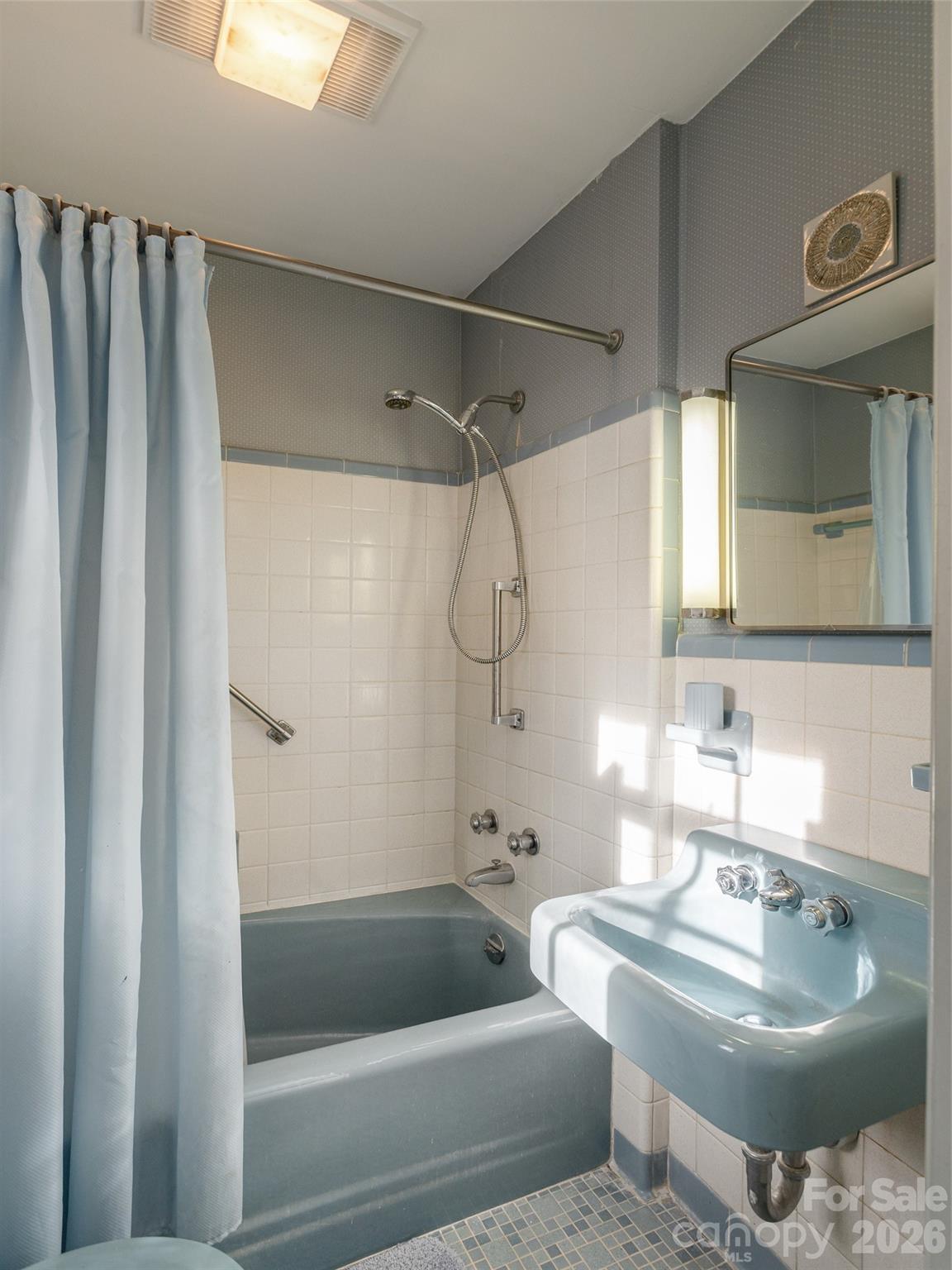 28 Westridge Drive Asheville NC 28803