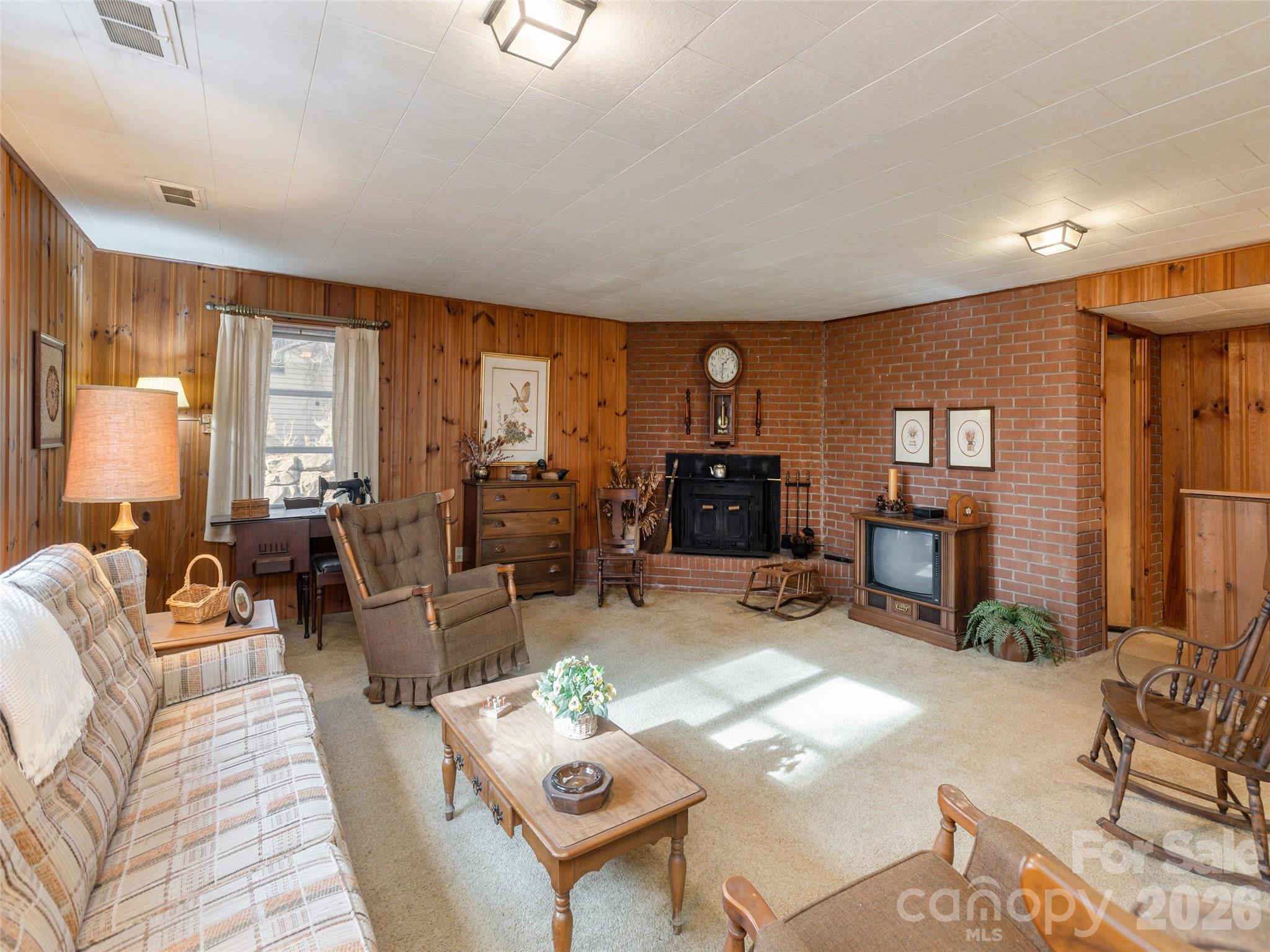 28 Westridge Drive Asheville NC 28803