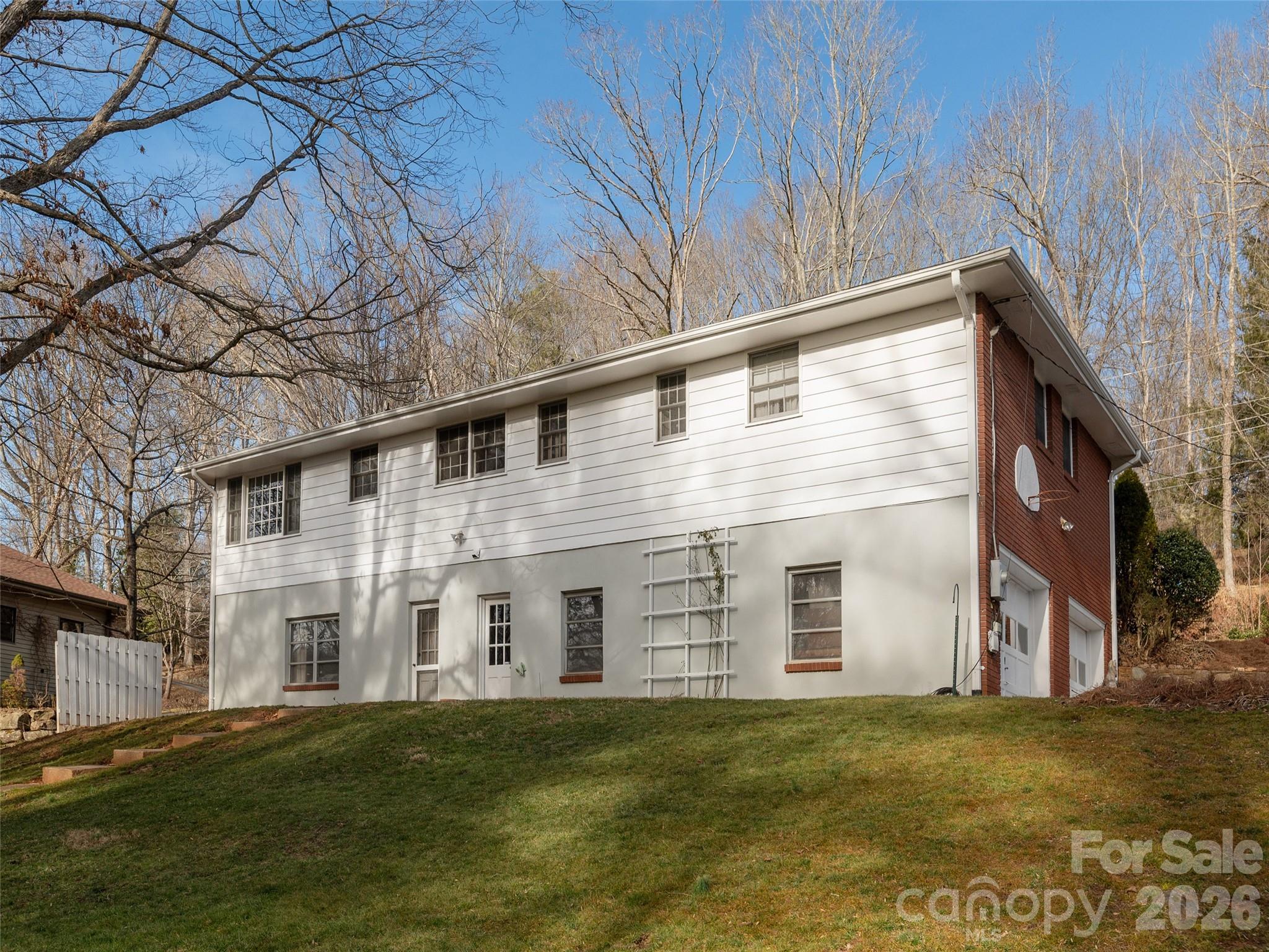 28 Westridge Drive Asheville NC 28803