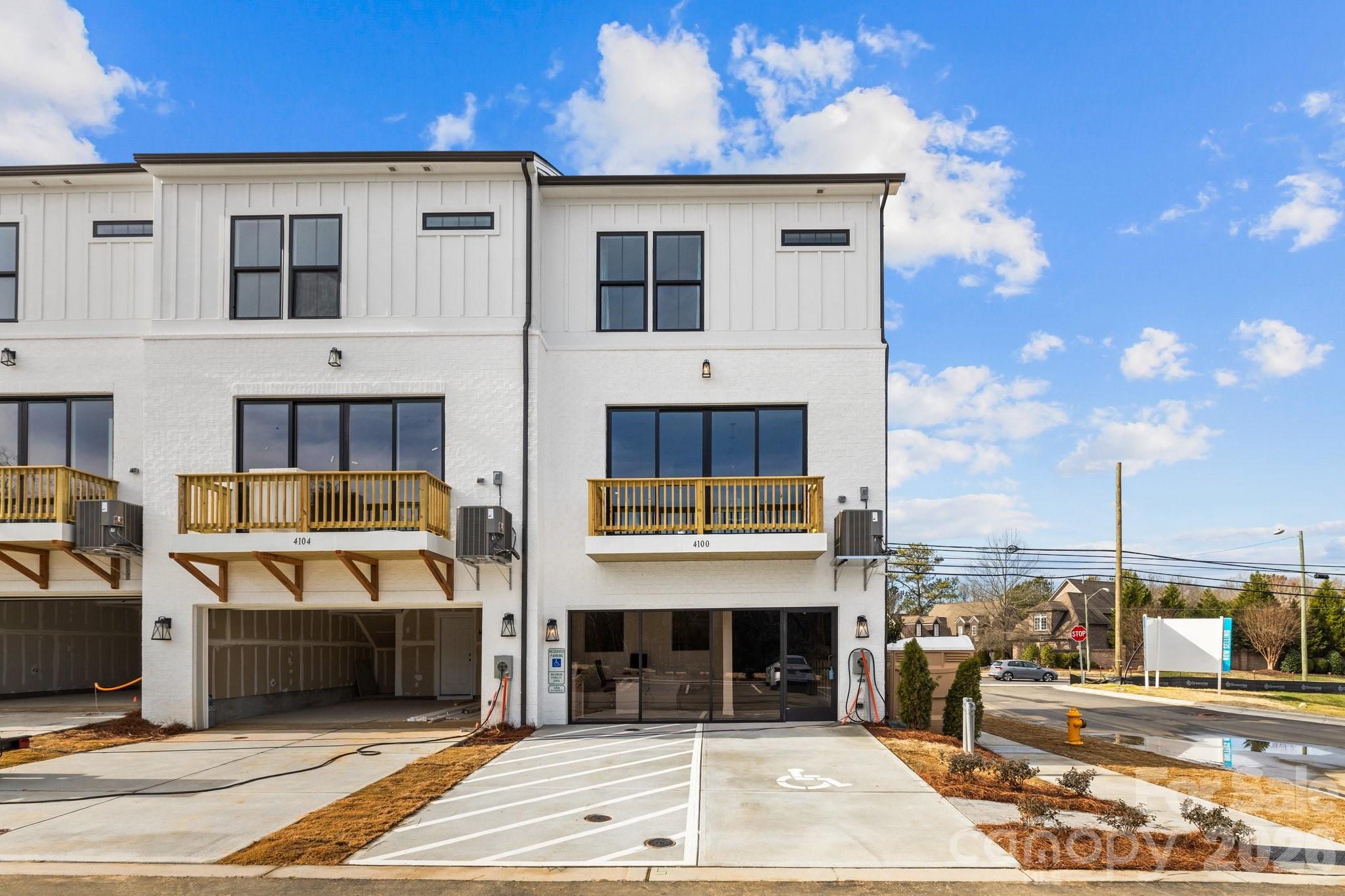 3023 Rozzelles Ferry Road Charlotte NC 28208