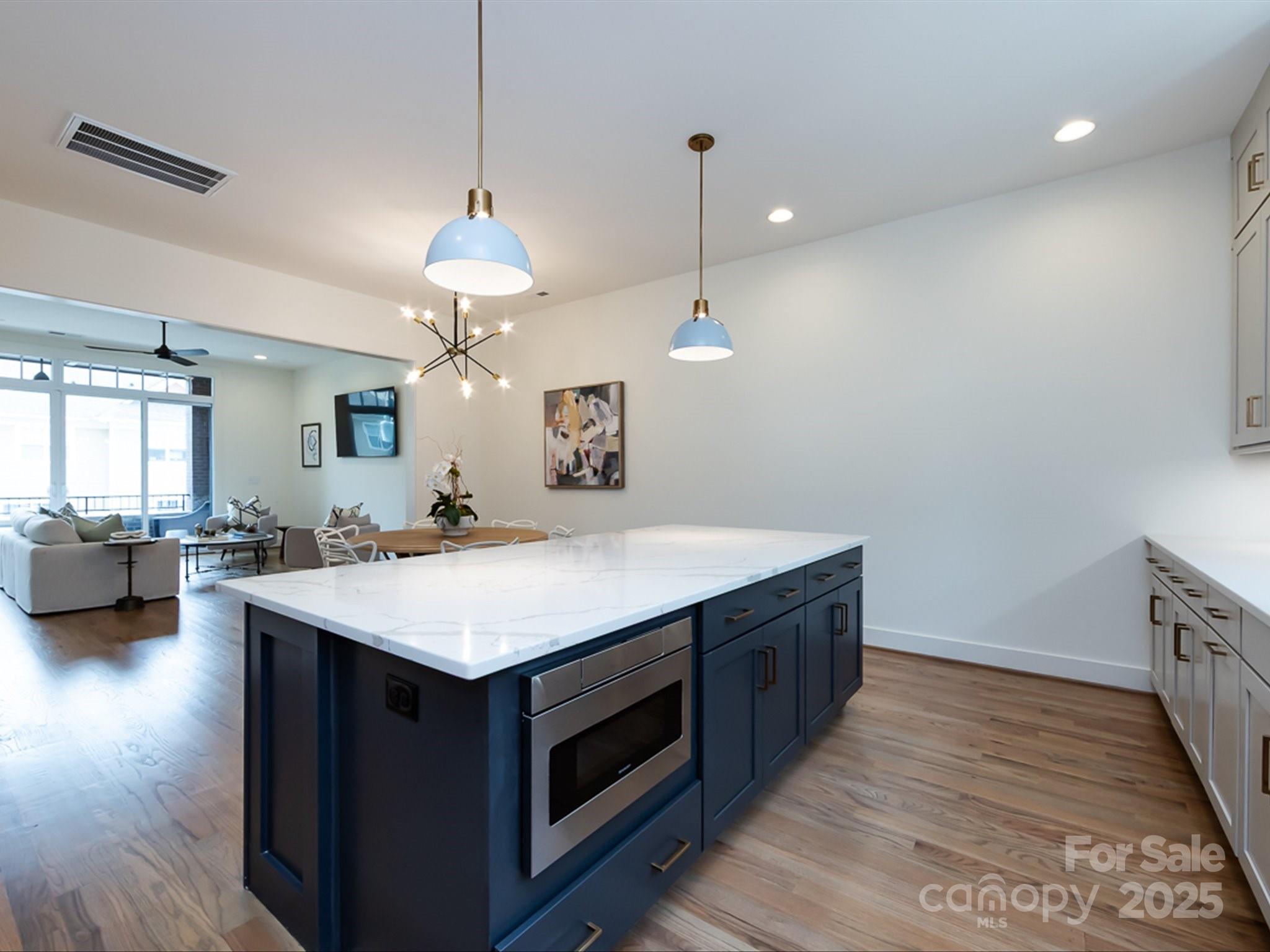 3022 Kalex Court Charlotte NC 28204