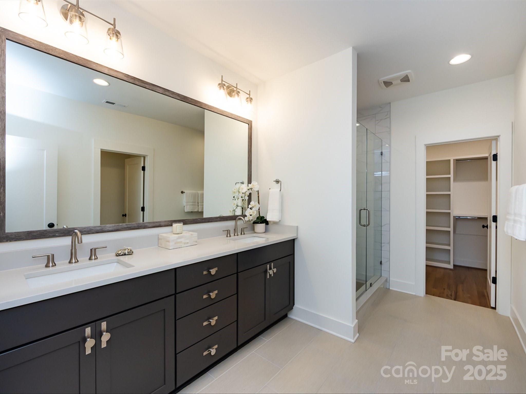 3022 Kalex Court Charlotte NC 28204