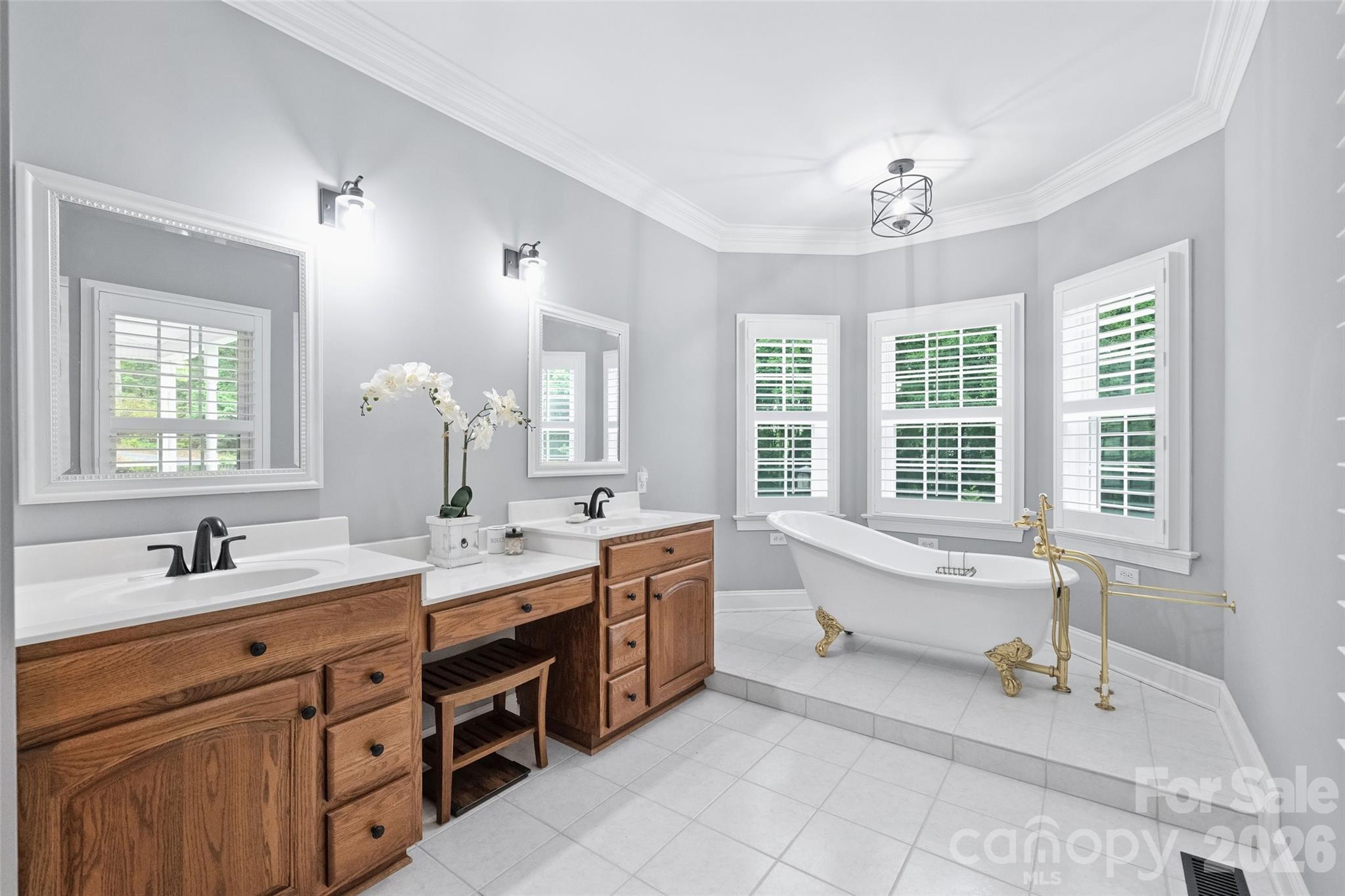 9470 Hutchinson Lane Charlotte NC 28216