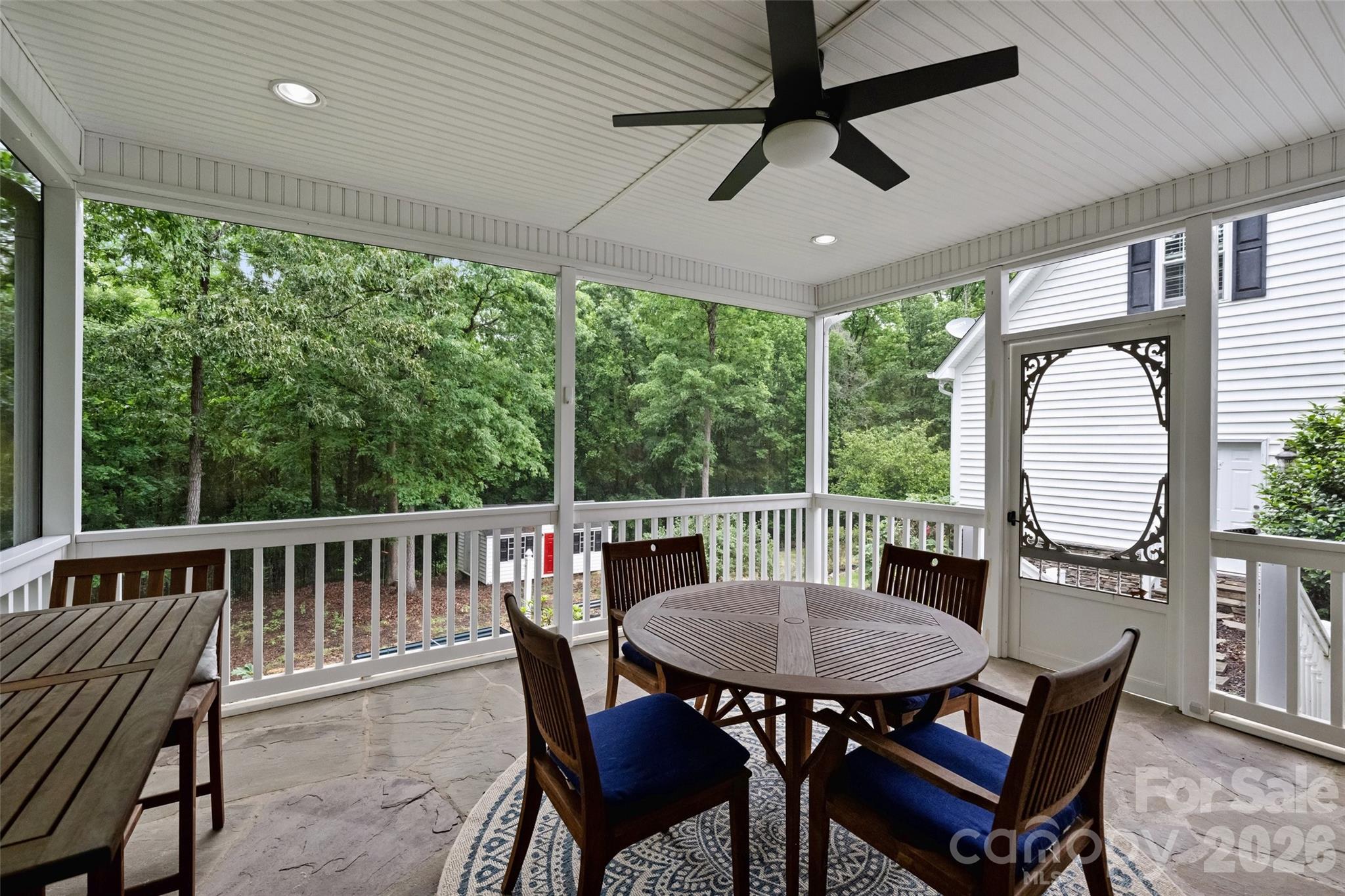 9470 Hutchinson Lane Charlotte NC 28216