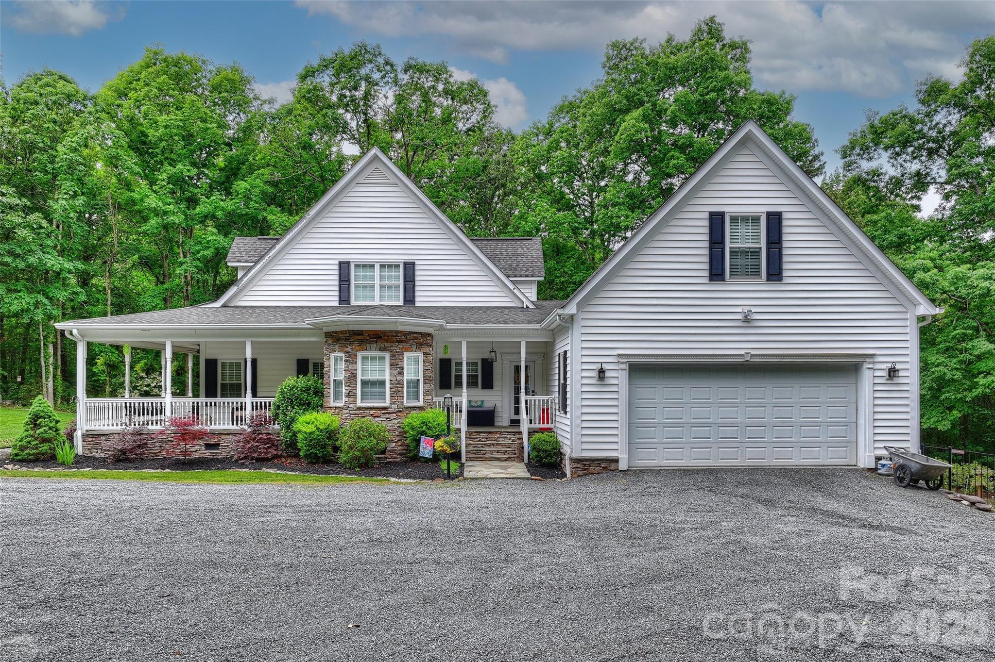 9470 Hutchinson Lane Charlotte NC 28216
