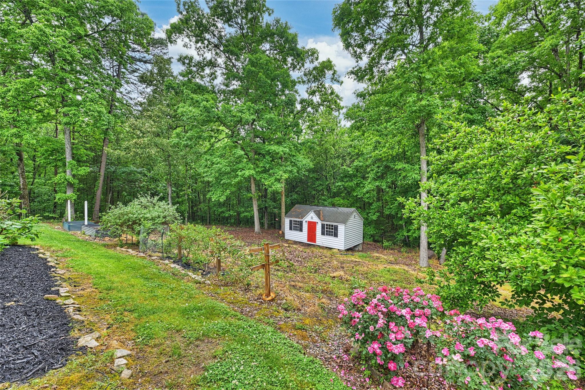9470 Hutchinson Lane Charlotte NC 28216