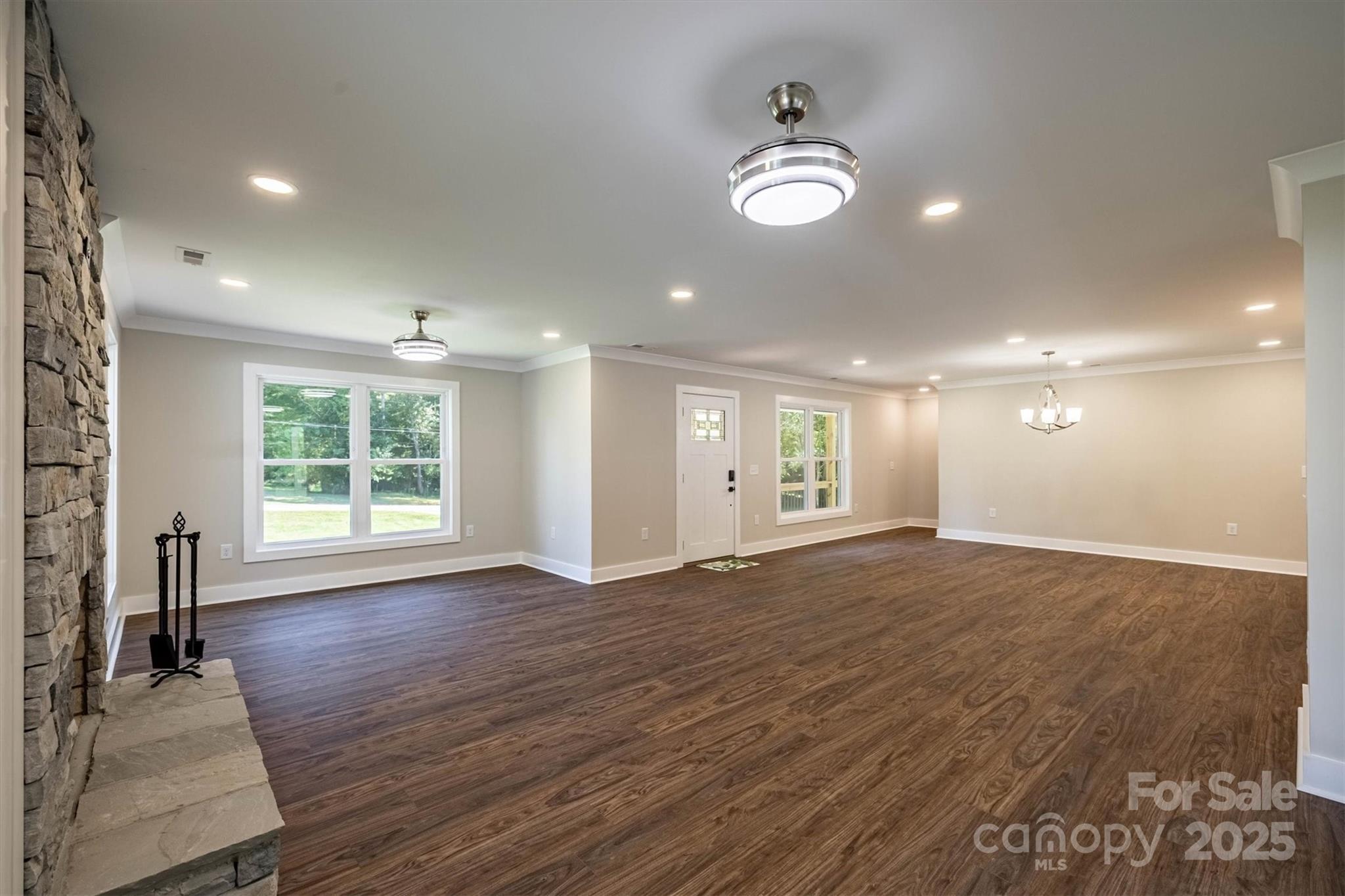 2912 Woodstream Drive Valdese NC 28690