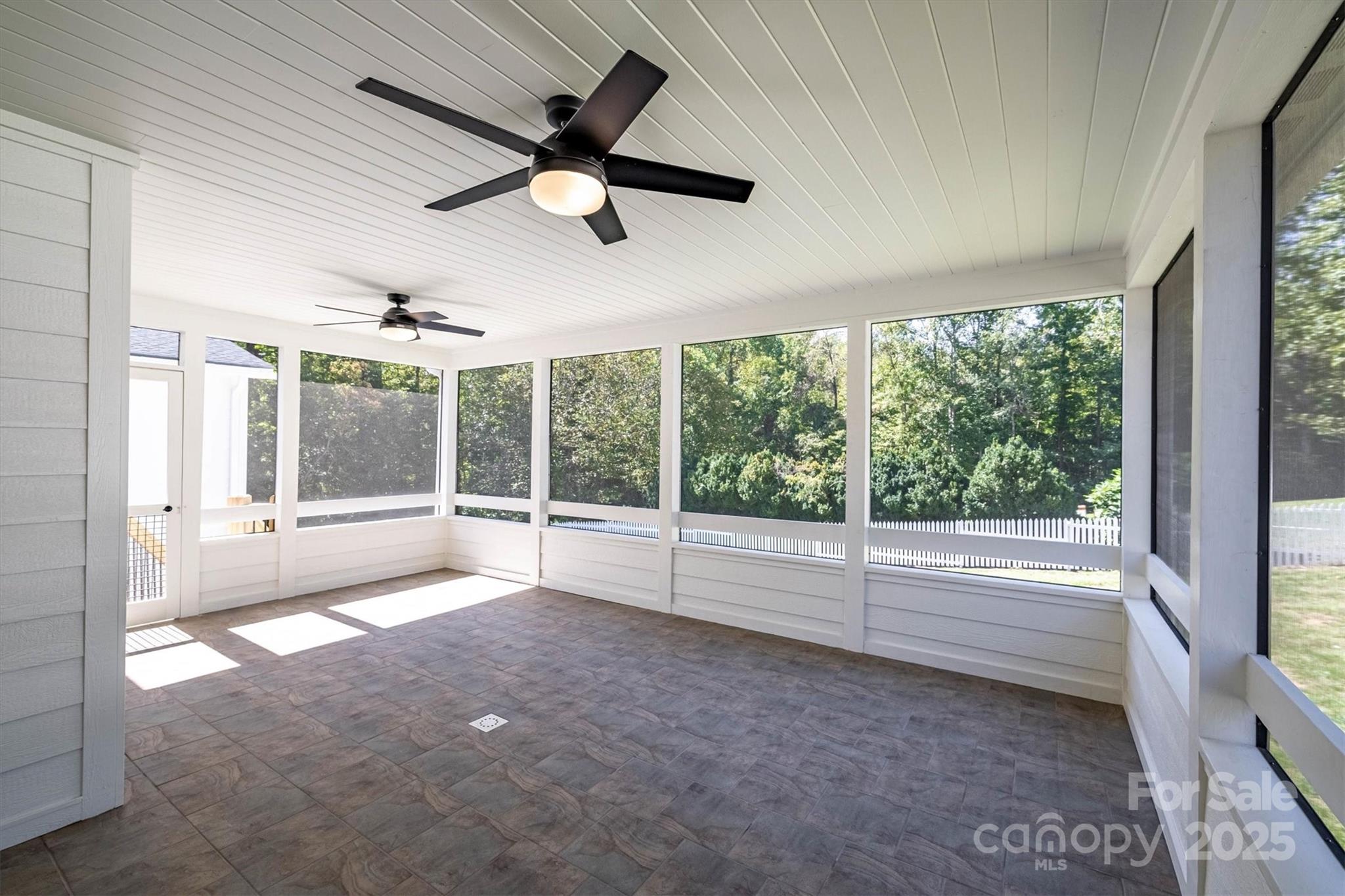 2912 Woodstream Drive Valdese NC 28690